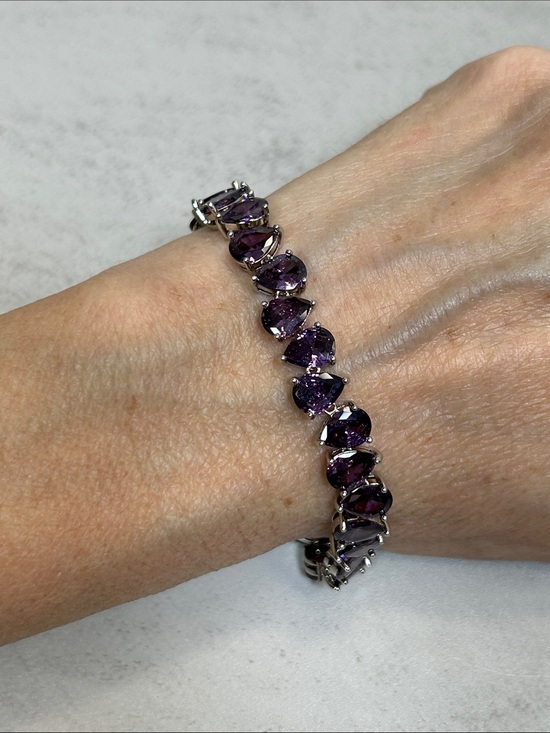 Park Lane Jewelry - Park Lane Viola Purple Crystal Bracelet in Silver Setting